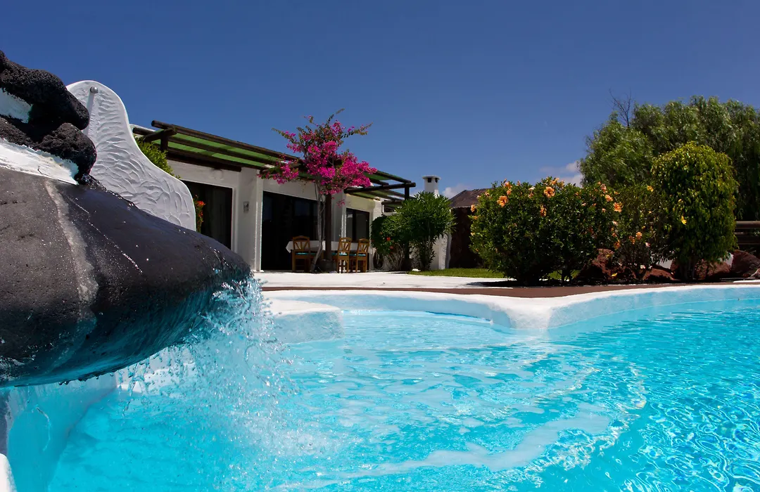 Kamezi Boutique Villas-1